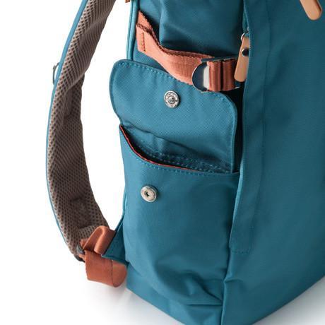 Rolltop Backpack 2.0 — Expandable Daypack with Multiple Pockets