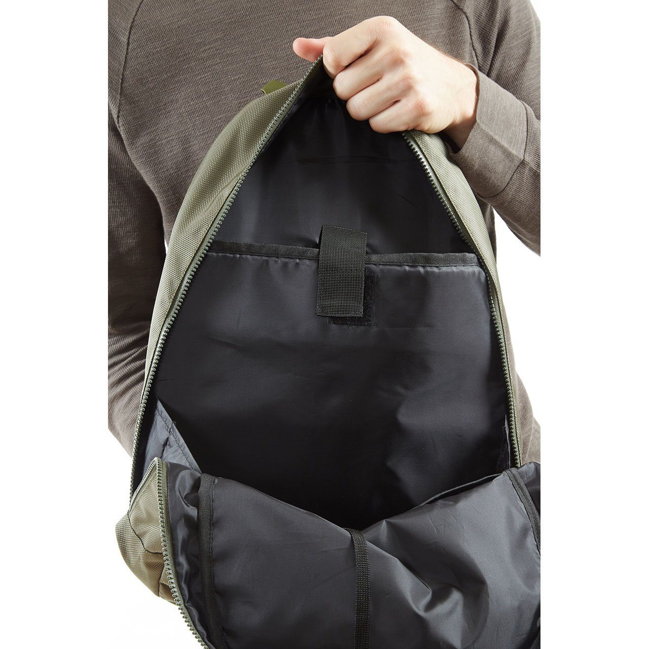 Mike Lightweight Backpack — Olive